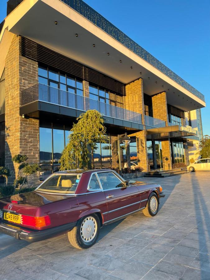 Deluxe Resort And Spa Koplik Exterior foto